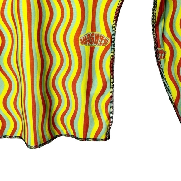 OMighty Dolls Kill The Squiggly Rainbow Button Front Women’s Stretch Shirt Sz XS - Picture 11 of 11